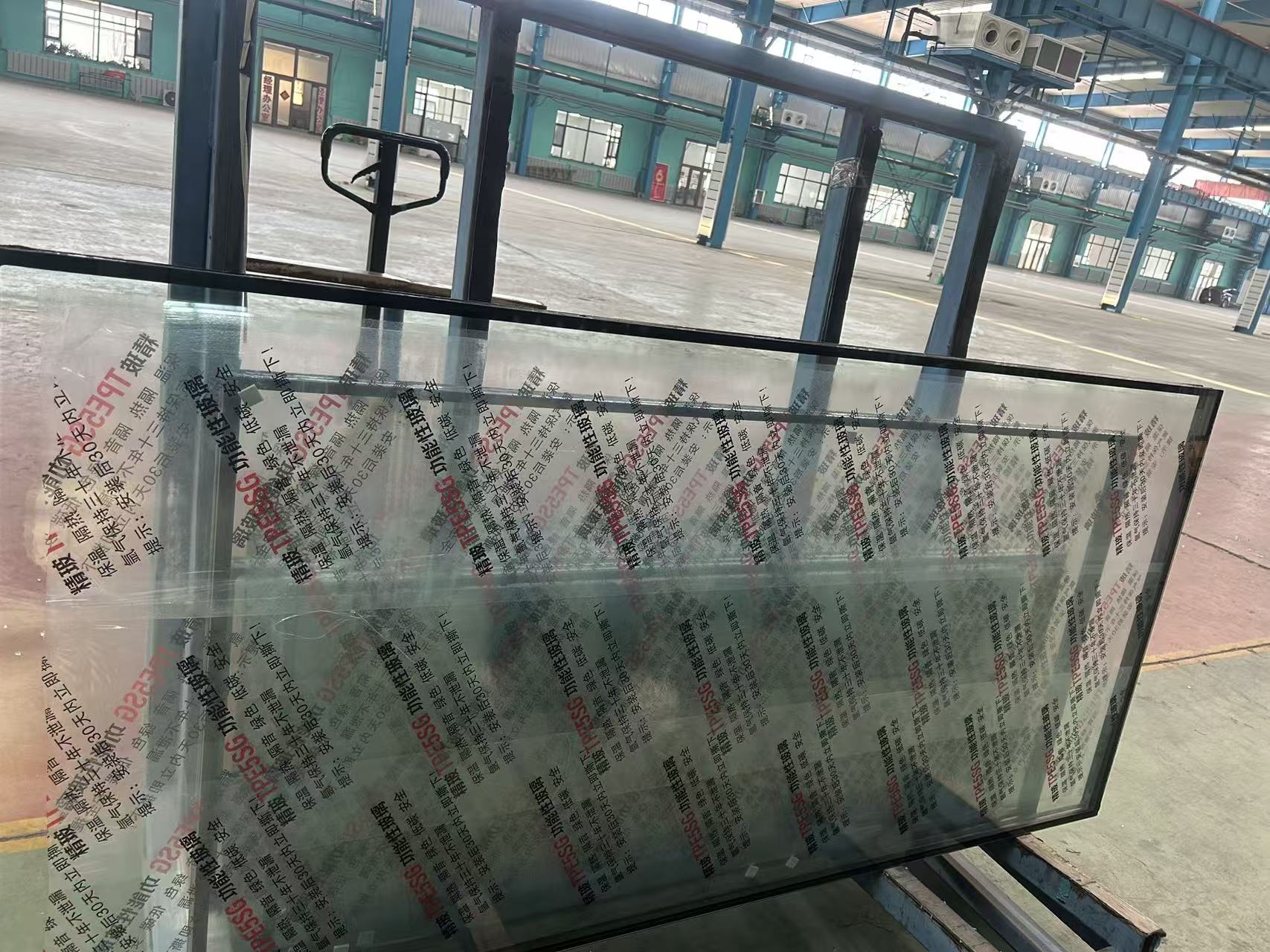 安康市玻璃源头工厂隔热玻璃 - 排名